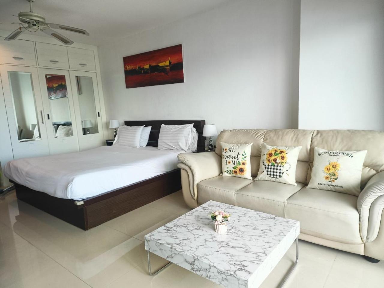 View Talay 6 Pattaya Beach Apartment By Honey Exteriér fotografie