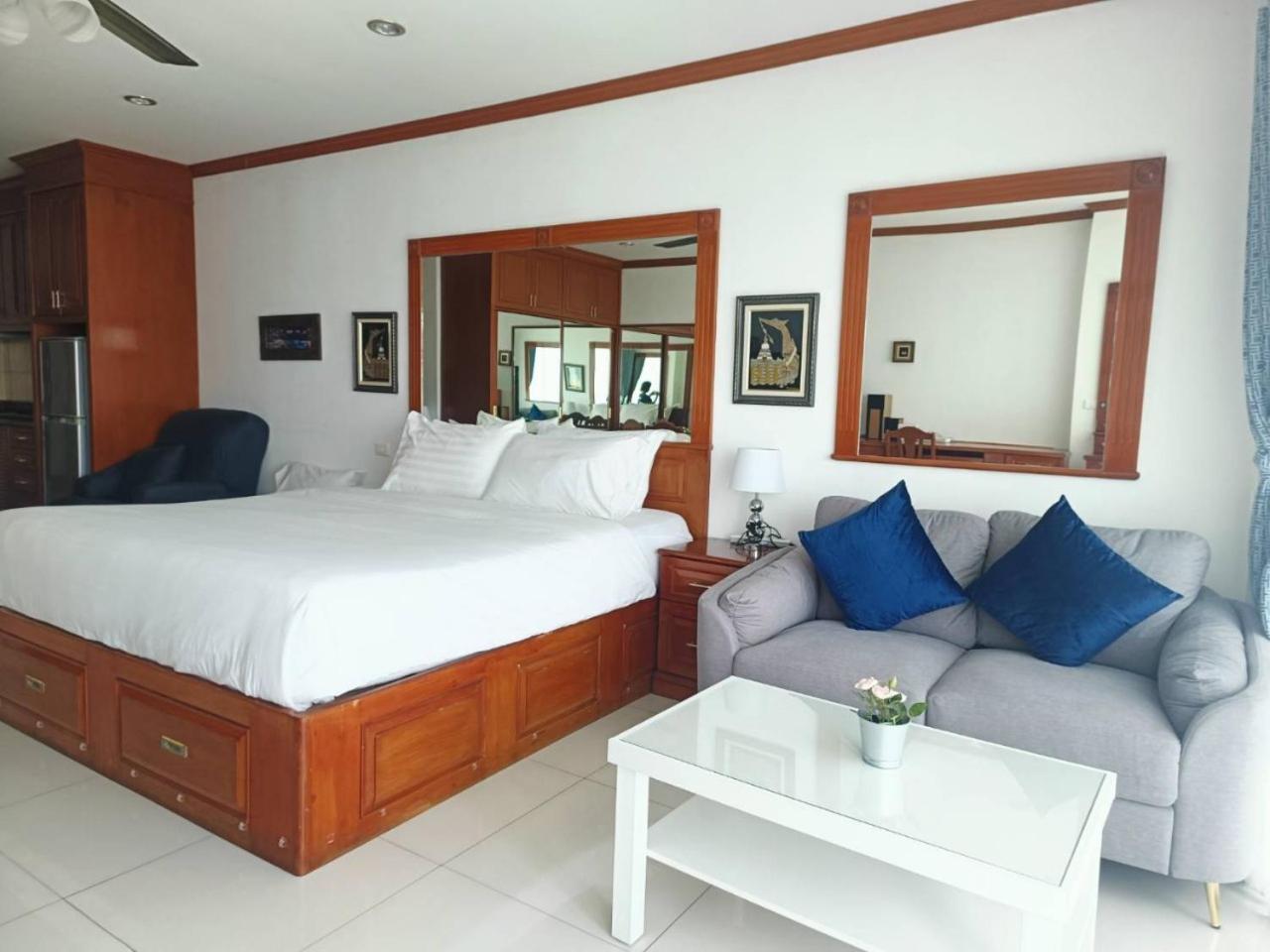 View Talay 6 Pattaya Beach Apartment By Honey Exteriér fotografie