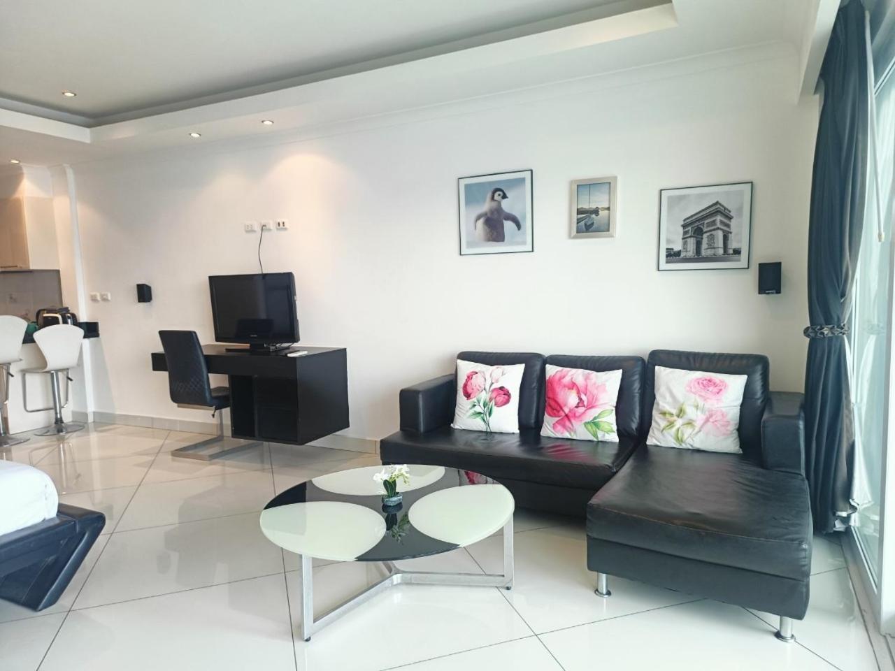 View Talay 6 Pattaya Beach Apartment By Honey Exteriér fotografie