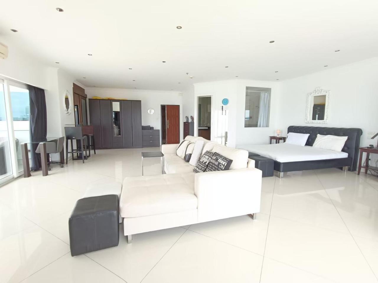 View Talay 6 Pattaya Beach Apartment By Honey Exteriér fotografie